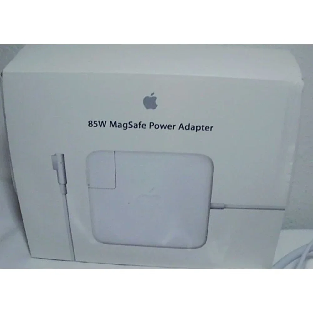 Apple MacBook Pro Charger 85W MagSafe Power Adapter MC556LL/B Genuine-White
